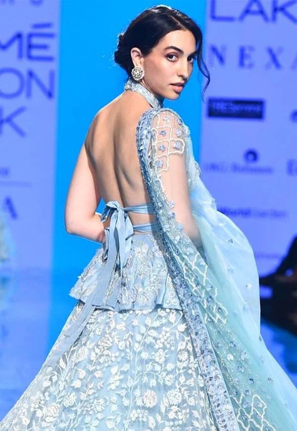 Toranj Kayvon hot photos Toranj Kayvon hot photos