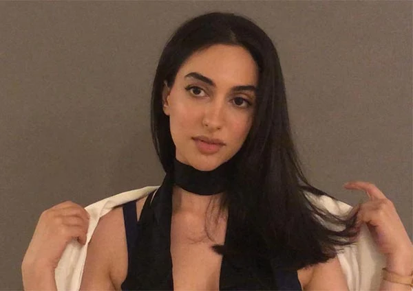 Toranj Kayvon hot photos Toranj Kayvon hot photos