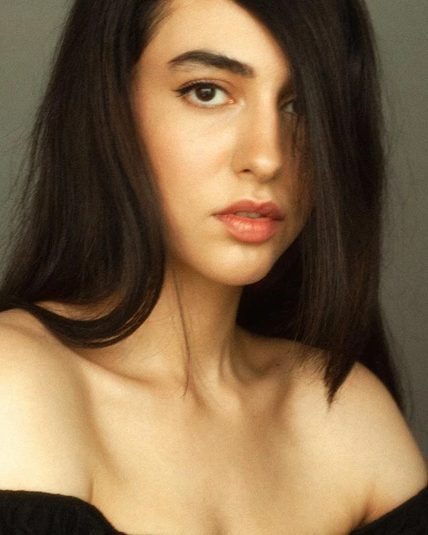 Toranj Kayvon hot photos Toranj Kayvon hot photos