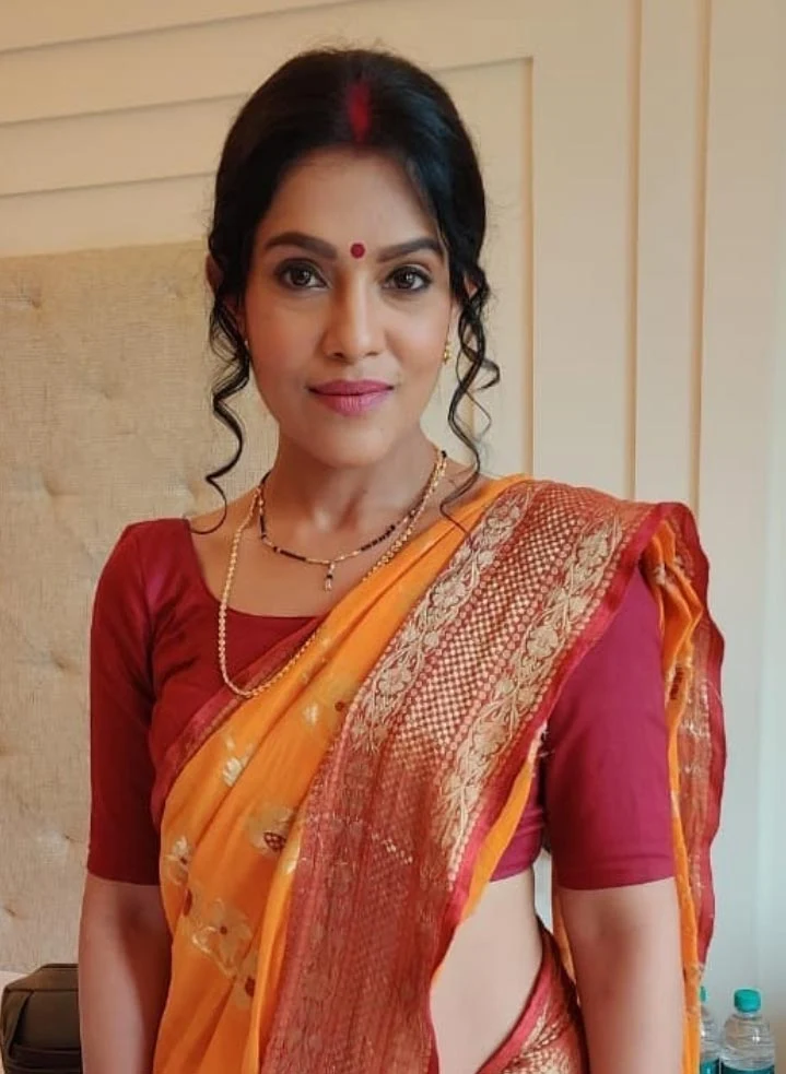 trishna mukherjee crime patrol hot actress trishna mukherjee crime patrol hot actress