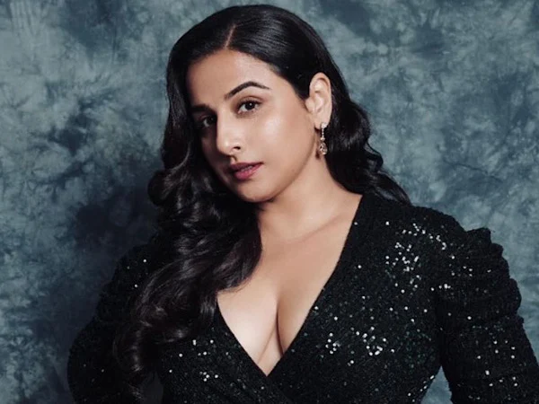 vidya balan cleavage black outfit busty indian vidya balan cleavage black outfit busty indian
