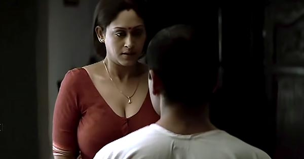 indrani halder cleavage scene Jara Bristite Bhijechhilo