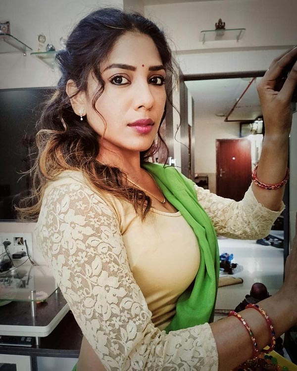 Sharanya Jit Kaur actress ullu kooku big movie zoo app