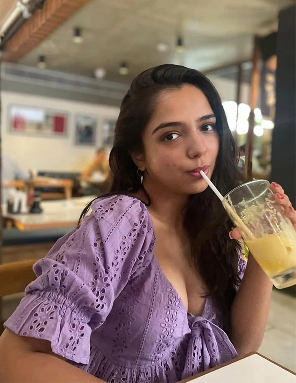 Ahsaas Channa cleavage kota factory actress