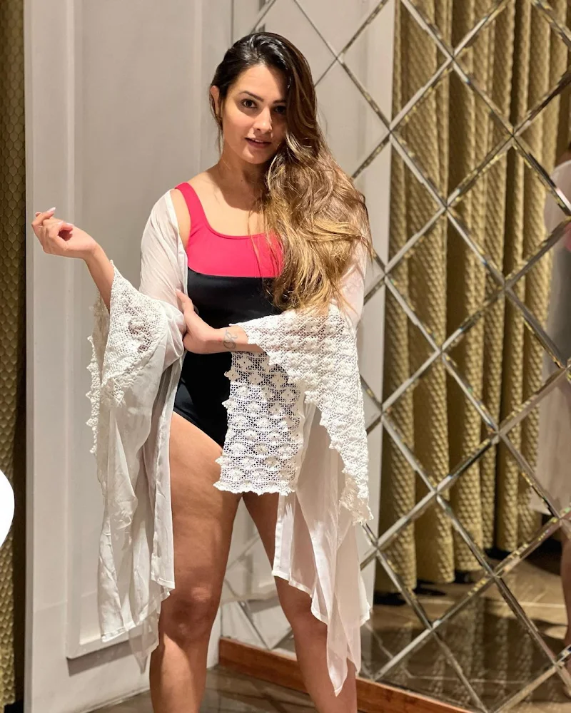 Anita Hassanandani swimsuit hot tv actress