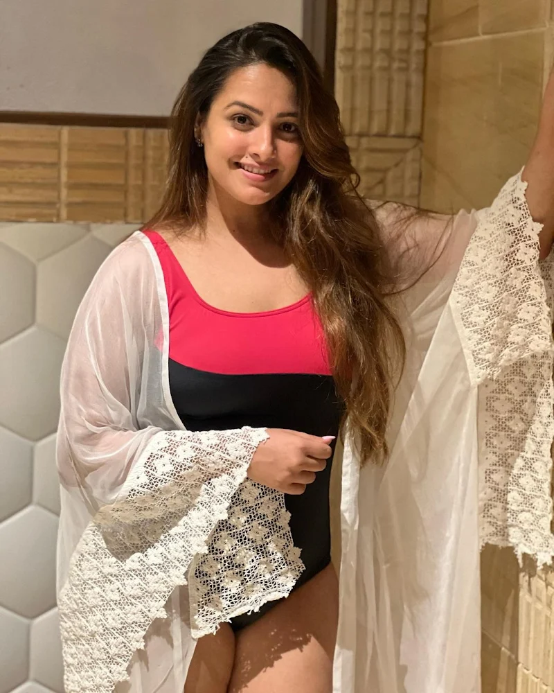 Anita Hassanandani swimsuit hot tv actress