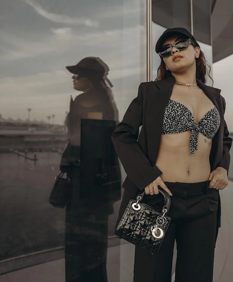 avneet kaur cleavage navel bikini top pants suit avneet kaur cleavage navel bikini top pants suit