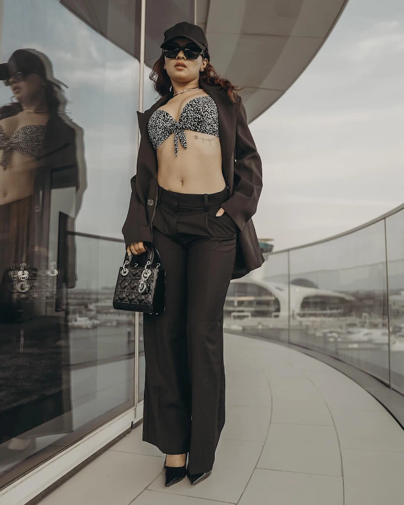 avneet kaur cleavage navel bikini top pants coat avneet kaur cleavage navel bikini top pants coat