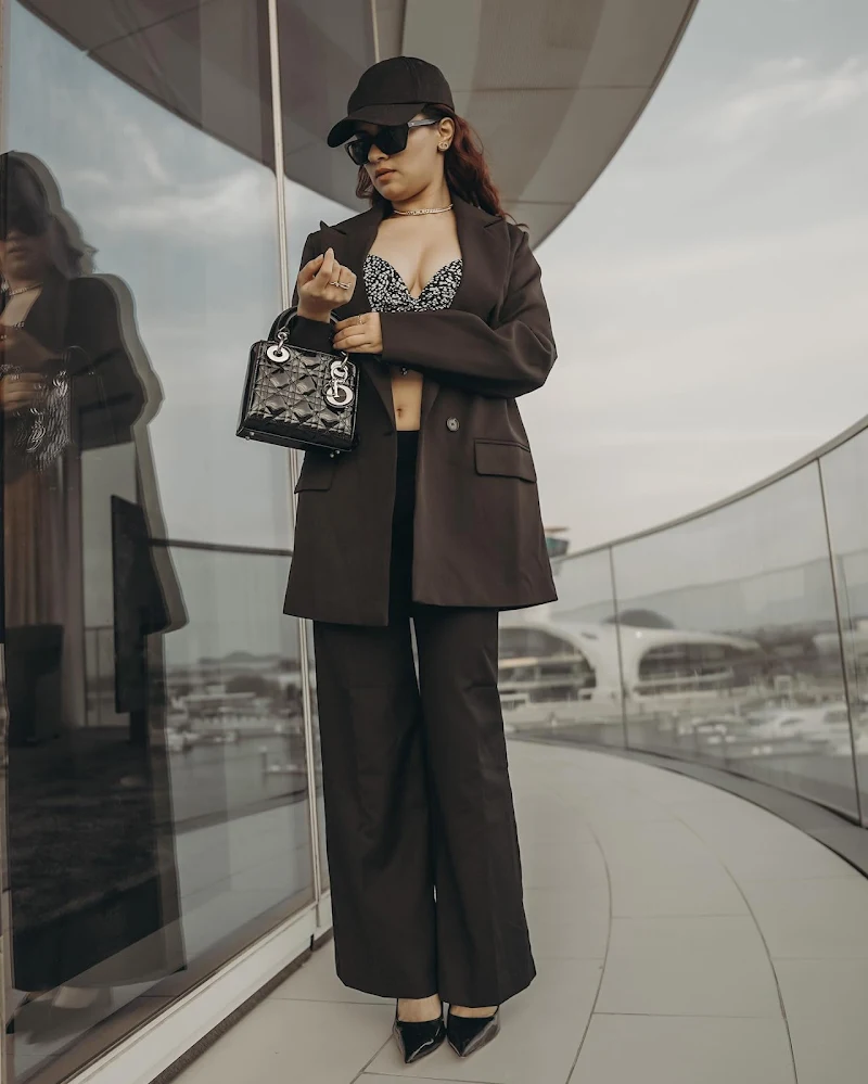 avneet kaur cleavage navel bikini top pants coat avneet kaur cleavage navel bikini top pants coat