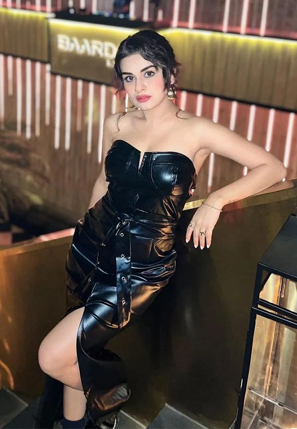 Avneet Kaur latex black dress