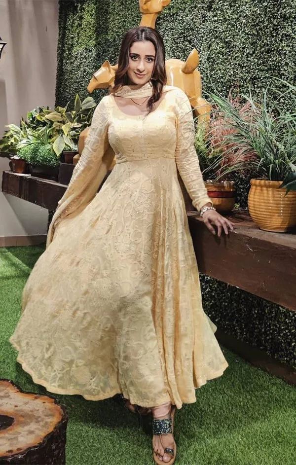 Cheshta Bhagat hot actress savdhaan india