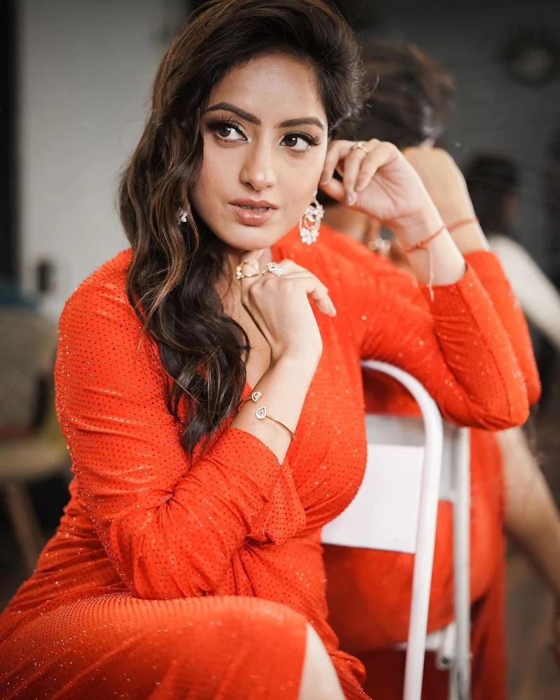 Deepika Singh curvy actress orange high slit dress Deepika Singh curvy actress orange high slit dress