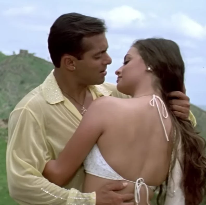 Dia Mirza backless saree hot bollywood actress Dia Mirza backless saree hot bollywood actress