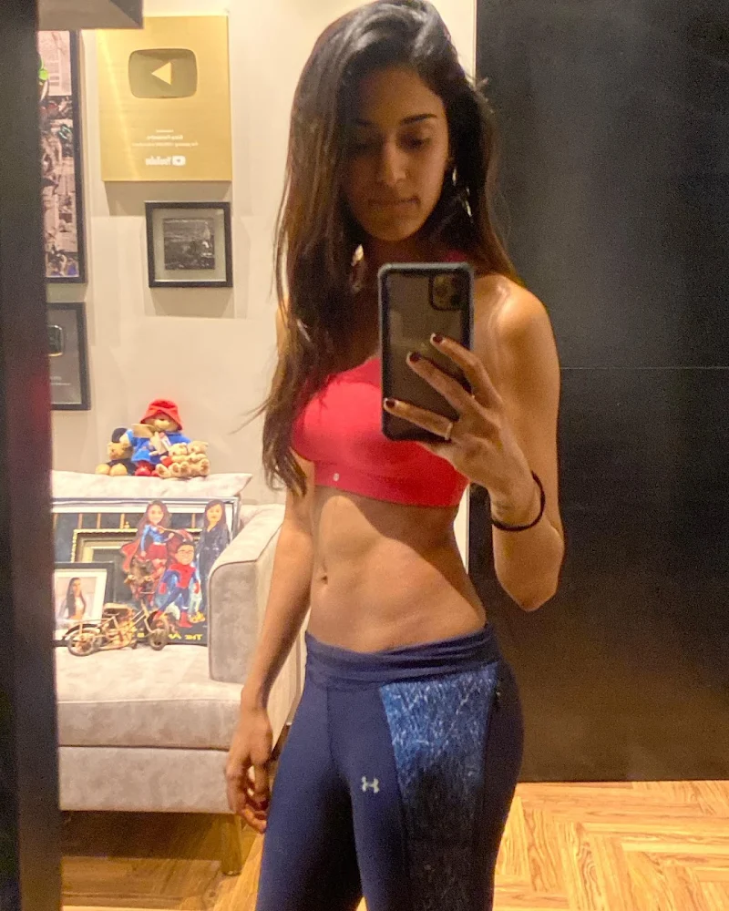Erica Fernandes abs fit sexy body workout outfit Erica Fernandes abs fit sexy body workout outfit