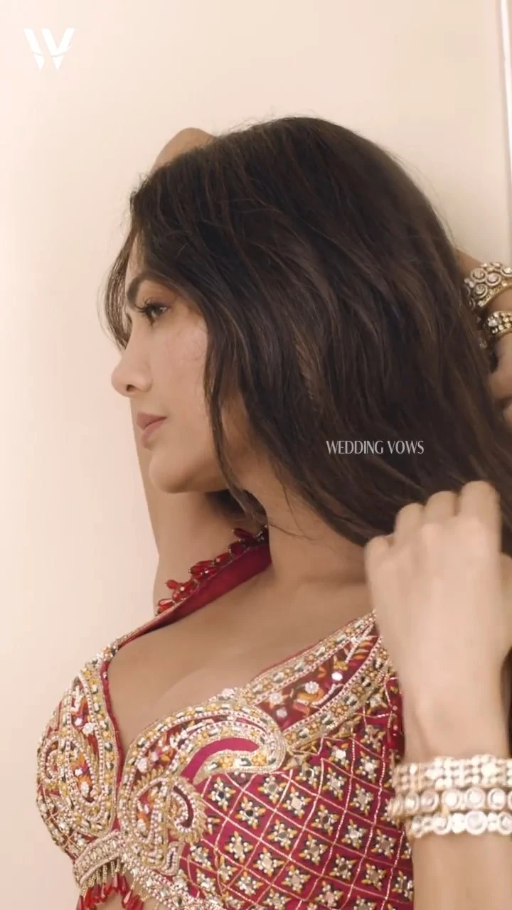 Esha Gupta cleavage wedding outfit photoshoot Esha Gupta cleavage wedding outfit photoshoot