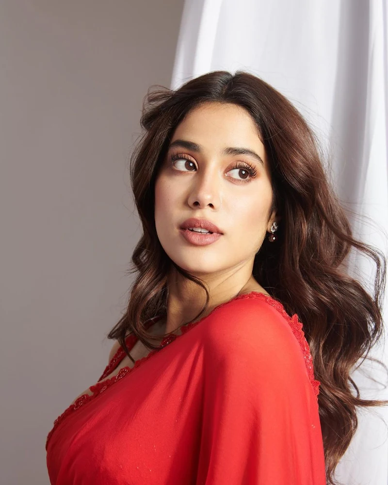Janhvi Kapoor red saree curvy hot actress Janhvi Kapoor red saree curvy hot actress