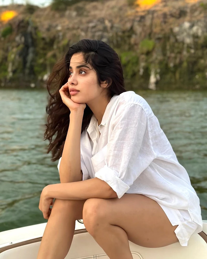 Janhvi Kapoor sexy legs white shirt without pants actress Janhvi Kapoor sexy legs white shirt without pants actress