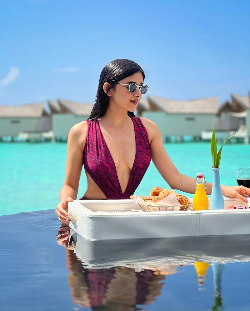 Kanika Mann swimsuit cleavage sexy body tv actress