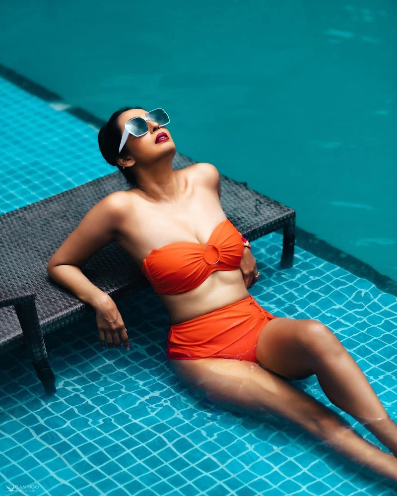 Kashmera Shah bikini cleavage sexy body Kashmera Shah bikini cleavage sexy body