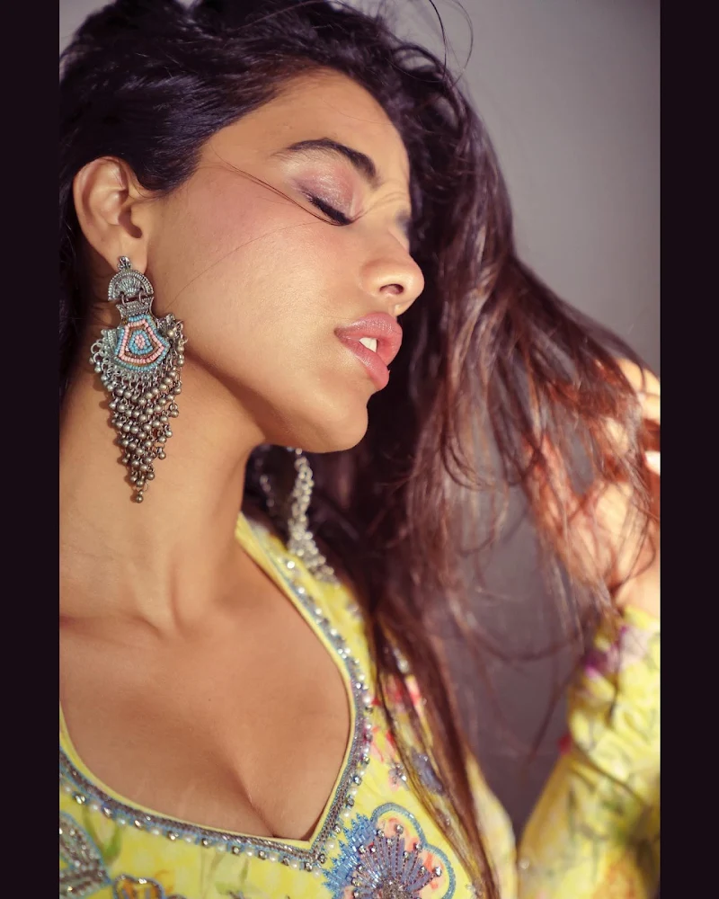 Ketika Sharma yellow suit cleavage curvy busty indian actress Ketika Sharma yellow suit cleavage curvy busty indian actress