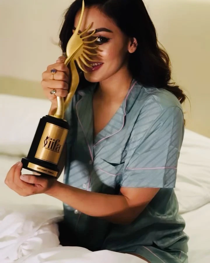 Khushali Kumar iifa award Khushali Kumar iifa award