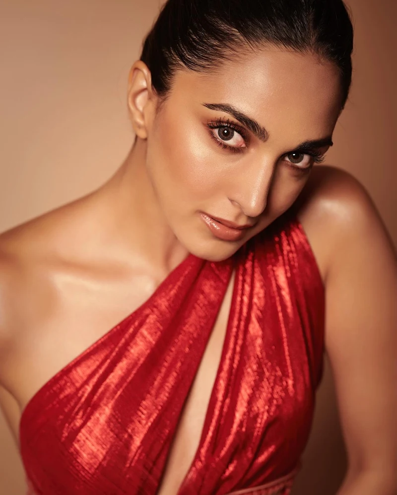 kiara advani red dress sexy face kiara advani red dress sexy face
