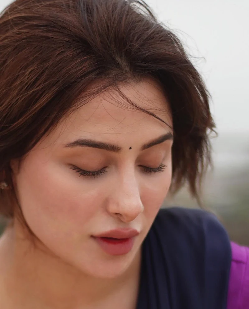 Mahira Sharma saree navel backless blouse hot actress Mahira Sharma saree navel backless blouse hot actress