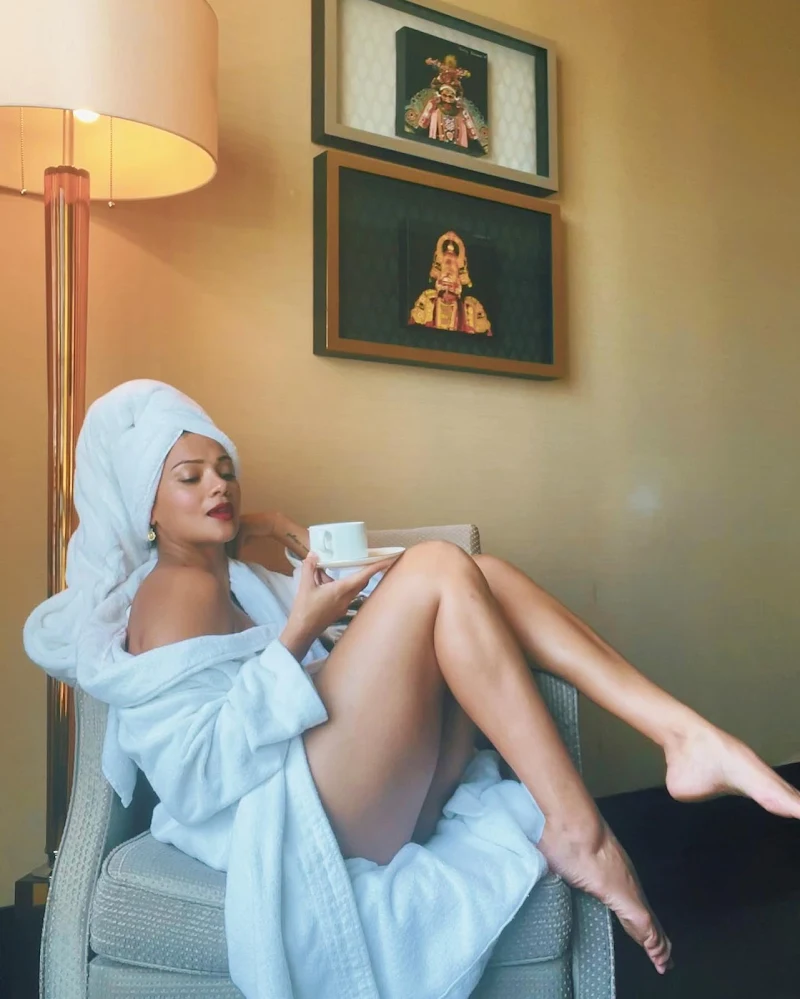 megha gupta legs thighs white robe bold actress