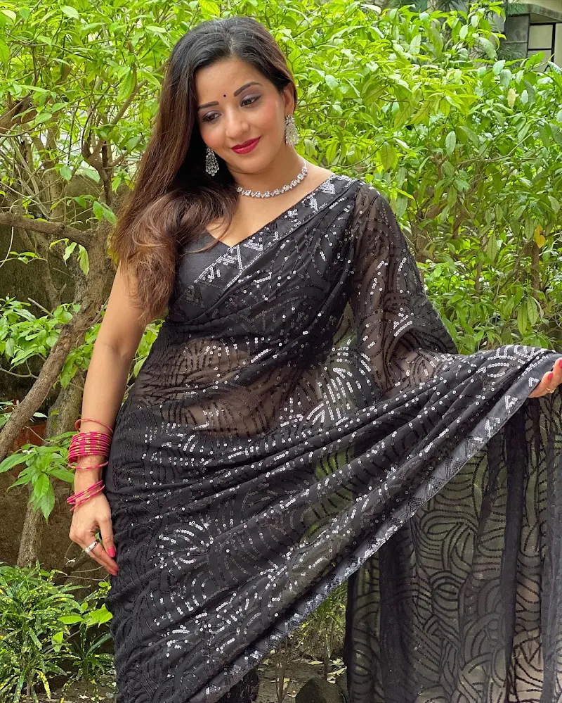 monalisa black saree cleavage curvy hot actress monalisa black saree cleavage curvy hot actress