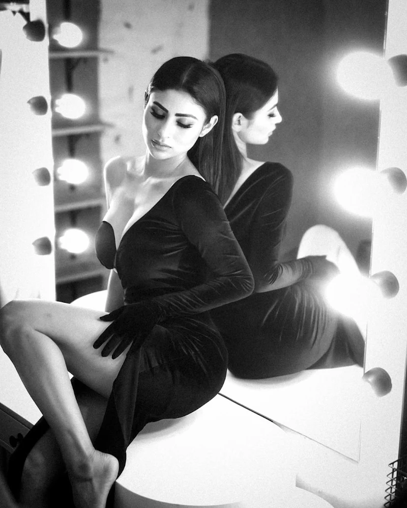 mouni roy cleavage sexy legs black dress mouni roy cleavage sexy legs black dress