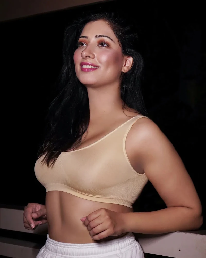 niharica raizada tiny top cleavage busty indian niharica raizada tiny top cleavage busty indian