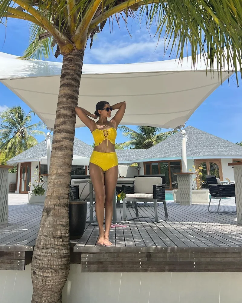 Nikita Dutta yellow bikini sexy body Nikita Dutta yellow bikini sexy body
