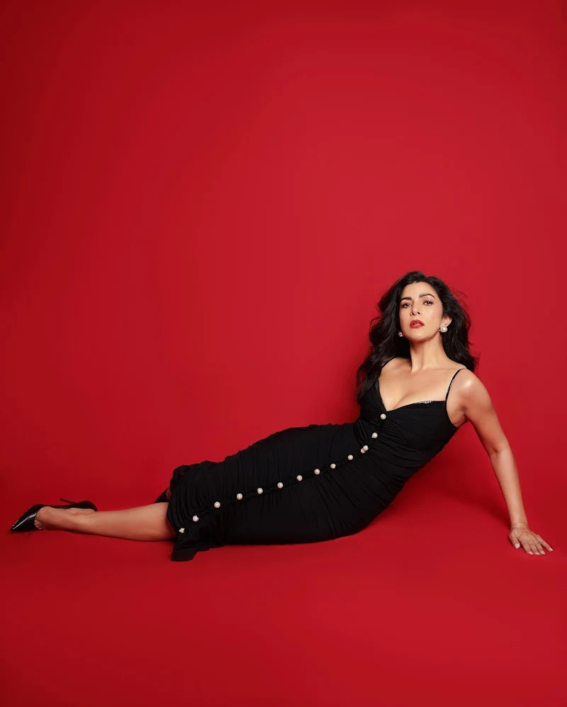 nimrat kaur black dress cleavage sexy body