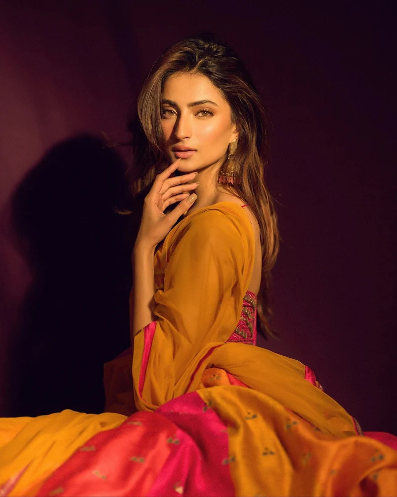 palak tiwari cleavgae lehanga hot actress palak tiwari cleavgae lehanga hot actress