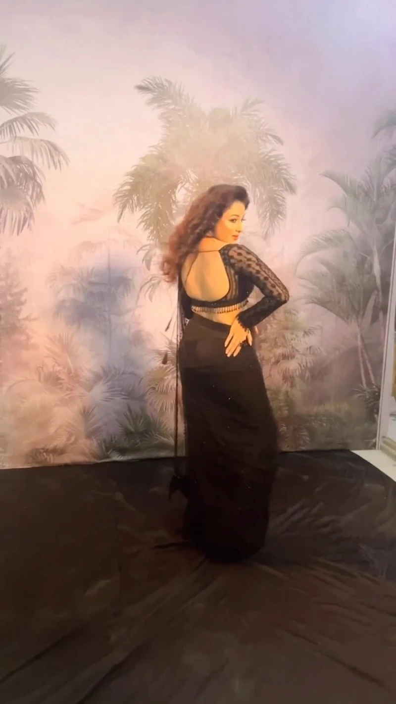 Paridhi Sharma backless sheer black saree hot tv actress Paridhi Sharma backless sheer black saree hot tv actress