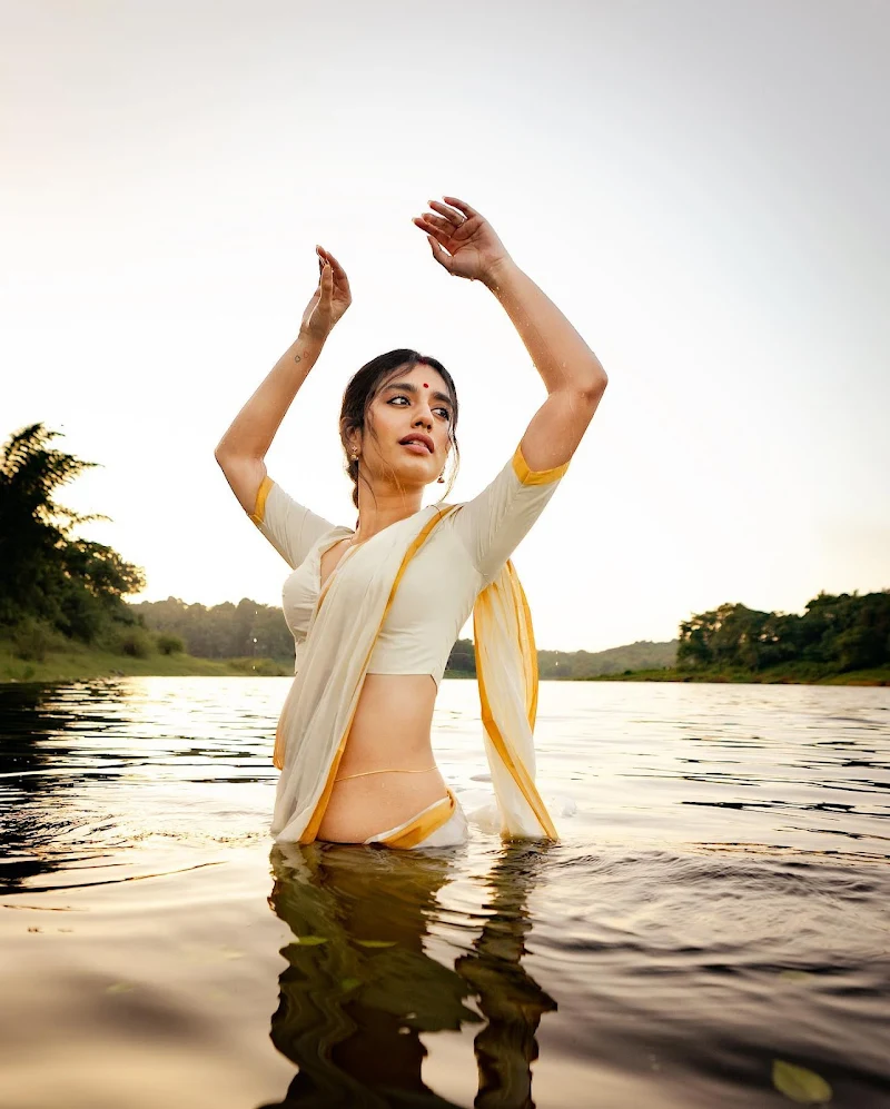 Priya Prakash Varrier white wet saree hot south actress