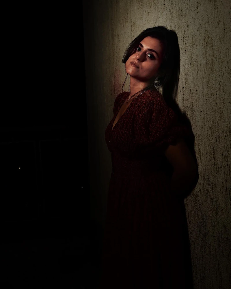 ridhi dogra cleavage dress jawan actress ridhi dogra cleavage dress jawan actress