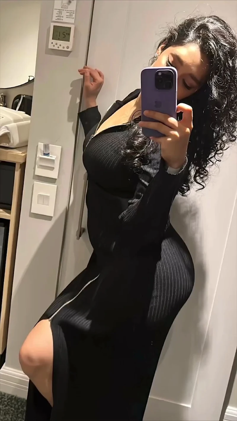 Ritika Singh curvy actress black dress kolai