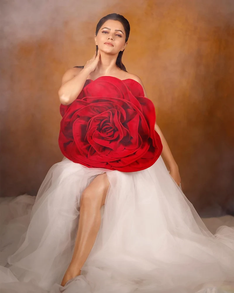 Rubina Dilaik rose dress sexy legs Rubina Dilaik rose dress sexy legs