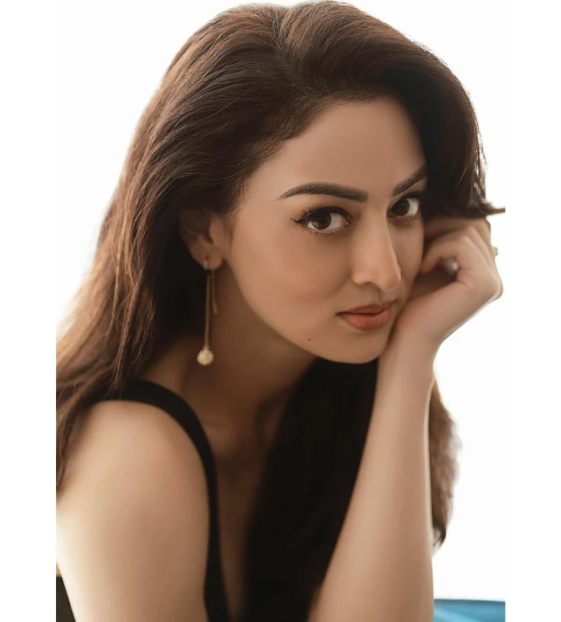 sandeepa dhar cleavage black tiny top sandeepa dhar cleavage black tiny top