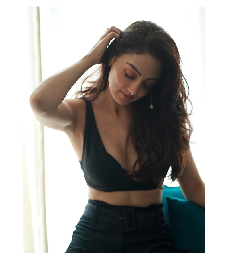 sandeepa dhar cleavage black tiny top sandeepa dhar cleavage black tiny top
