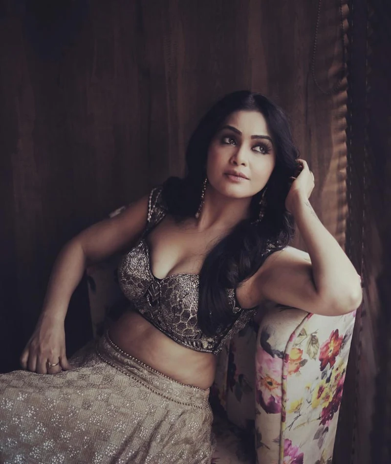 shubhangi atre cleavage curvy angoori bhabhi .jpg px shubhangi atre cleavage curvy angoori bhabhi .jpg px