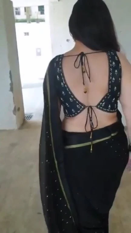 Sonalika Joshi madhvi bhabhi backless sheer black saree hot actress Sonalika Joshi madhvi bhabhi backless sheer black saree hot actress