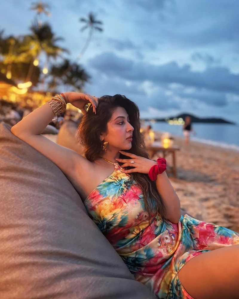 sonarika bhadoria high slit dress hot actress