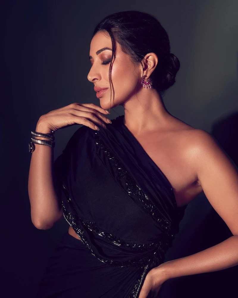Sophie Choudry sexy face Sophie Choudry sexy face