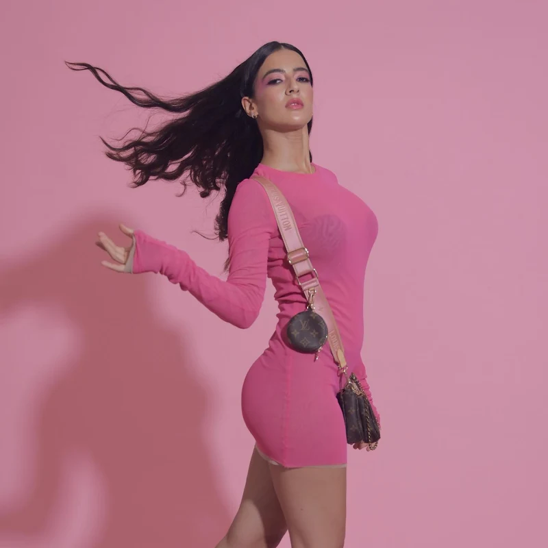 Soundous Moufakir short pink dress sexy legs body kkk 13 Soundous Moufakir short pink dress sexy legs body kkk 13