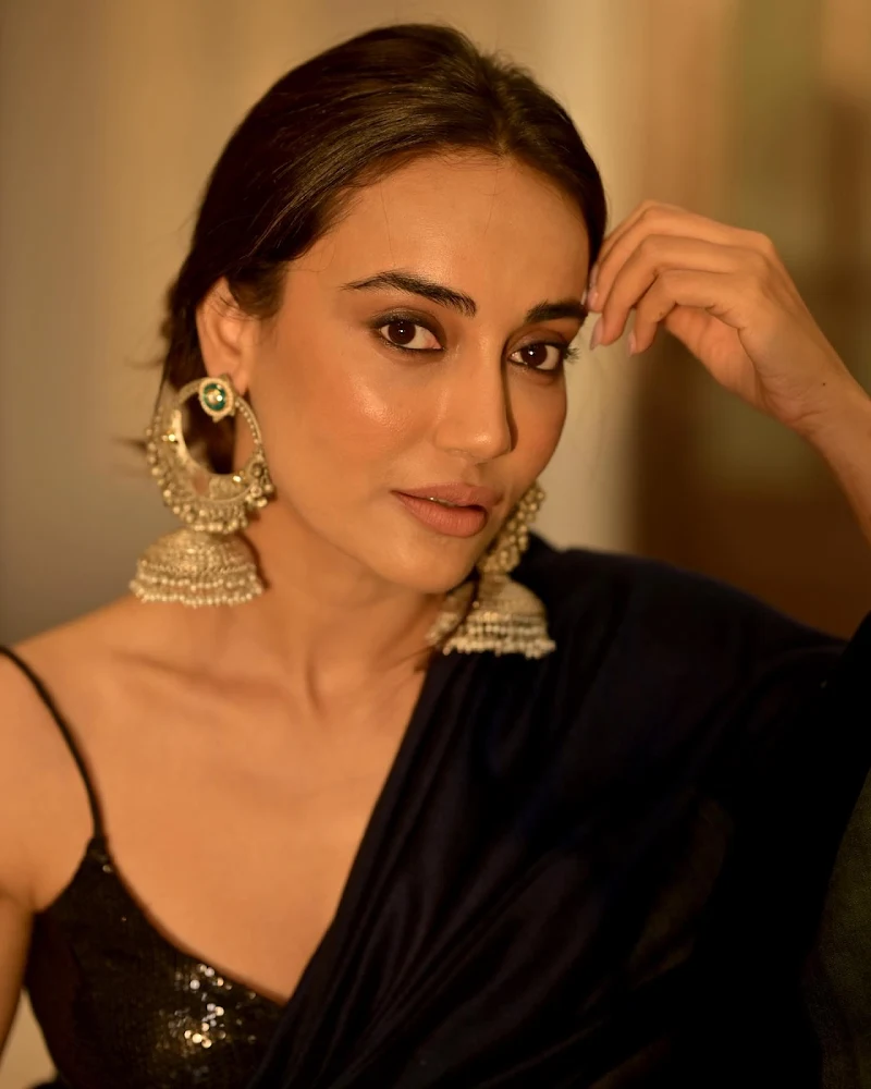 surbhi jyoti black saree string blouse surbhi jyoti black saree string blouse