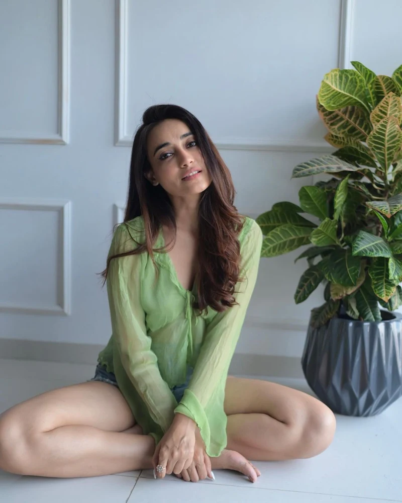 Surbhi Jyoti sexy legs shorts indian tv actress Surbhi Jyoti sexy legs shorts indian tv actress