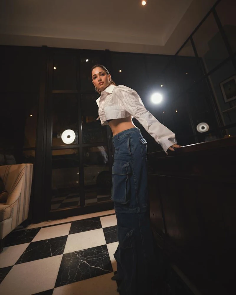 Tamannaah navel crop top jeans curvy actress Tamannaah navel crop top jeans curvy actress