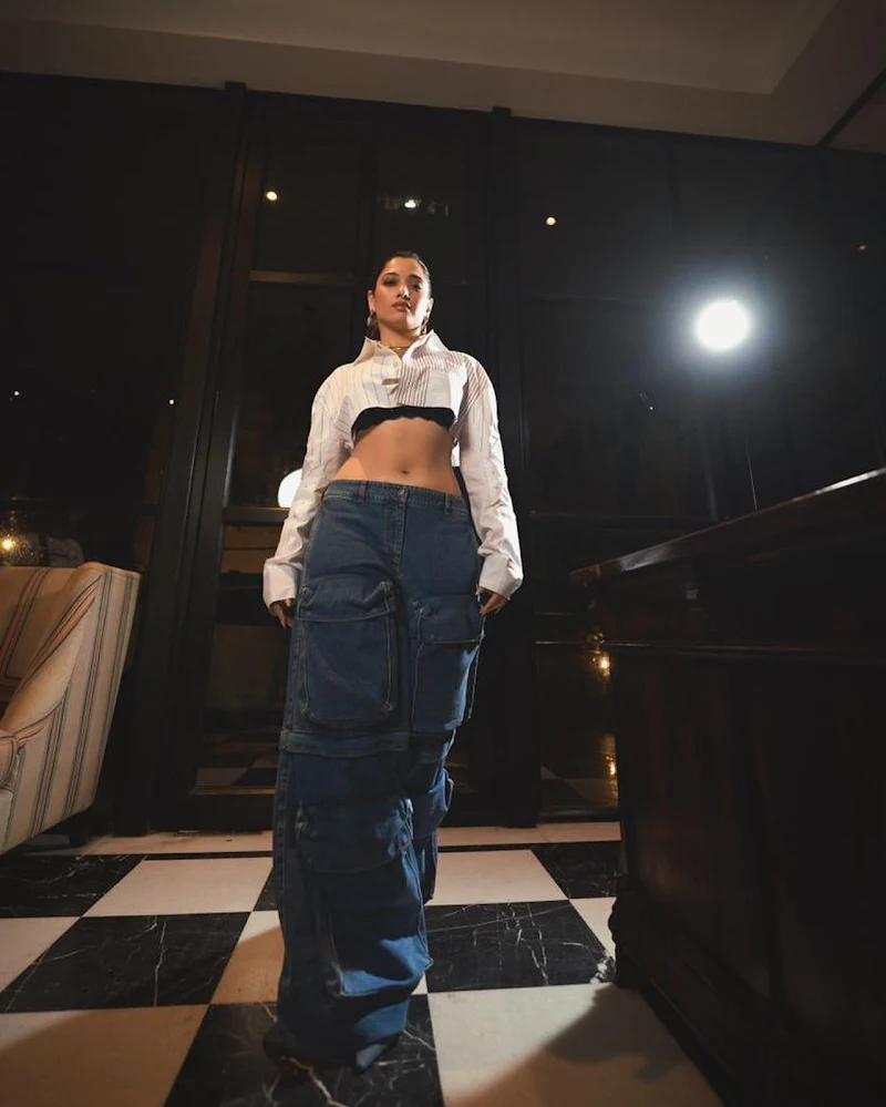 Tamannaah navel crop top jeans curvy actress Tamannaah navel crop top jeans curvy actress